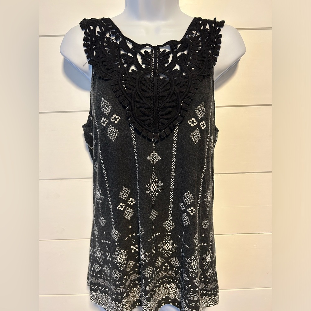 Skies are blue black crochet tank